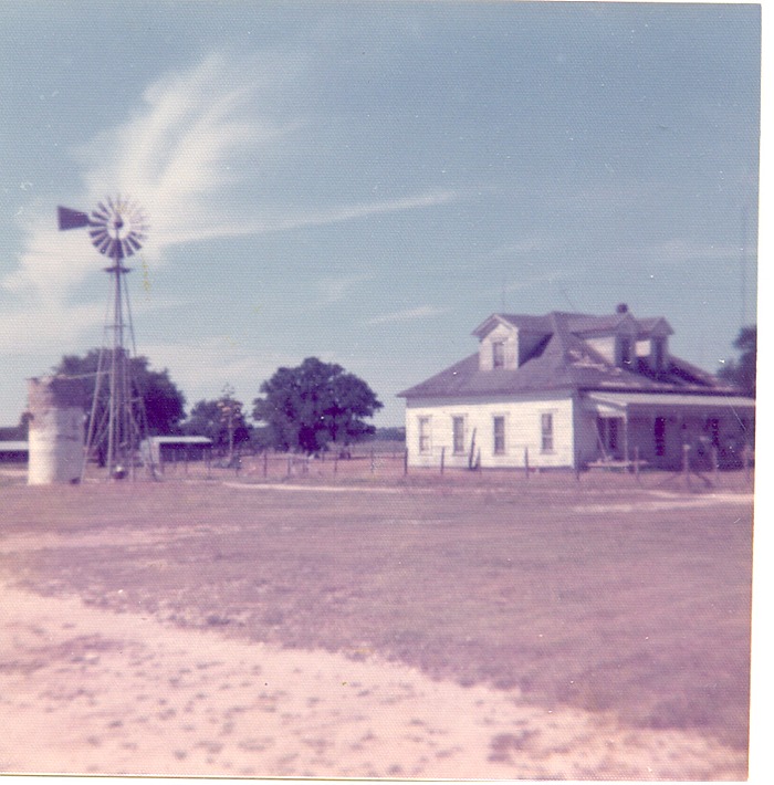 GastonHouseWindmillJuly1968W.jpg