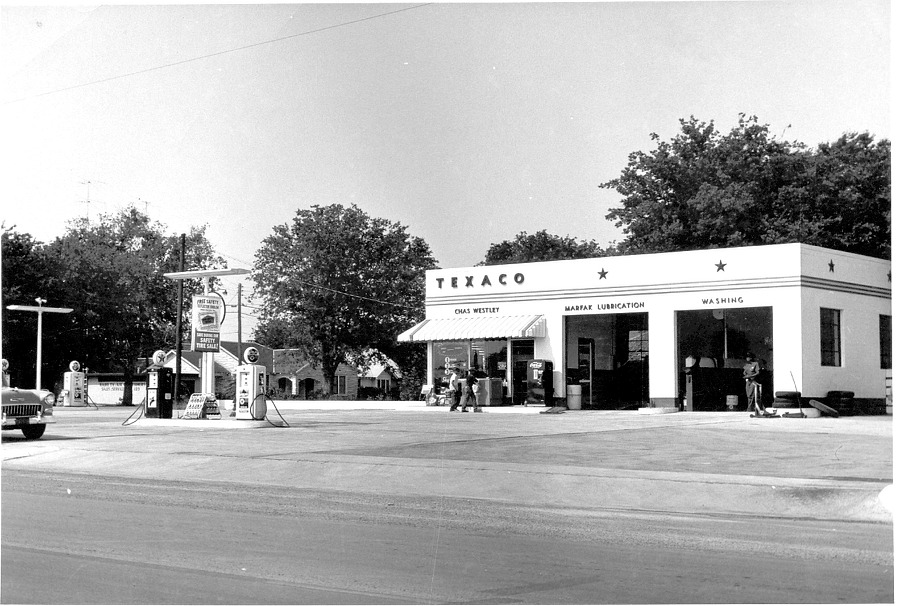 WestleyTexacoNovember1955.jpg